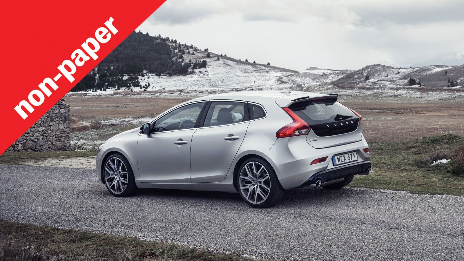 To XC40 της Geely-Volvo κουβαλά 300 παραπανίσια κιλά. Θα είναι εξίσου «υπέρβαρο» και το επερχόμενο V40, αφού η μάρκα έχει επιλέξει να βασίσει τα μοντέ