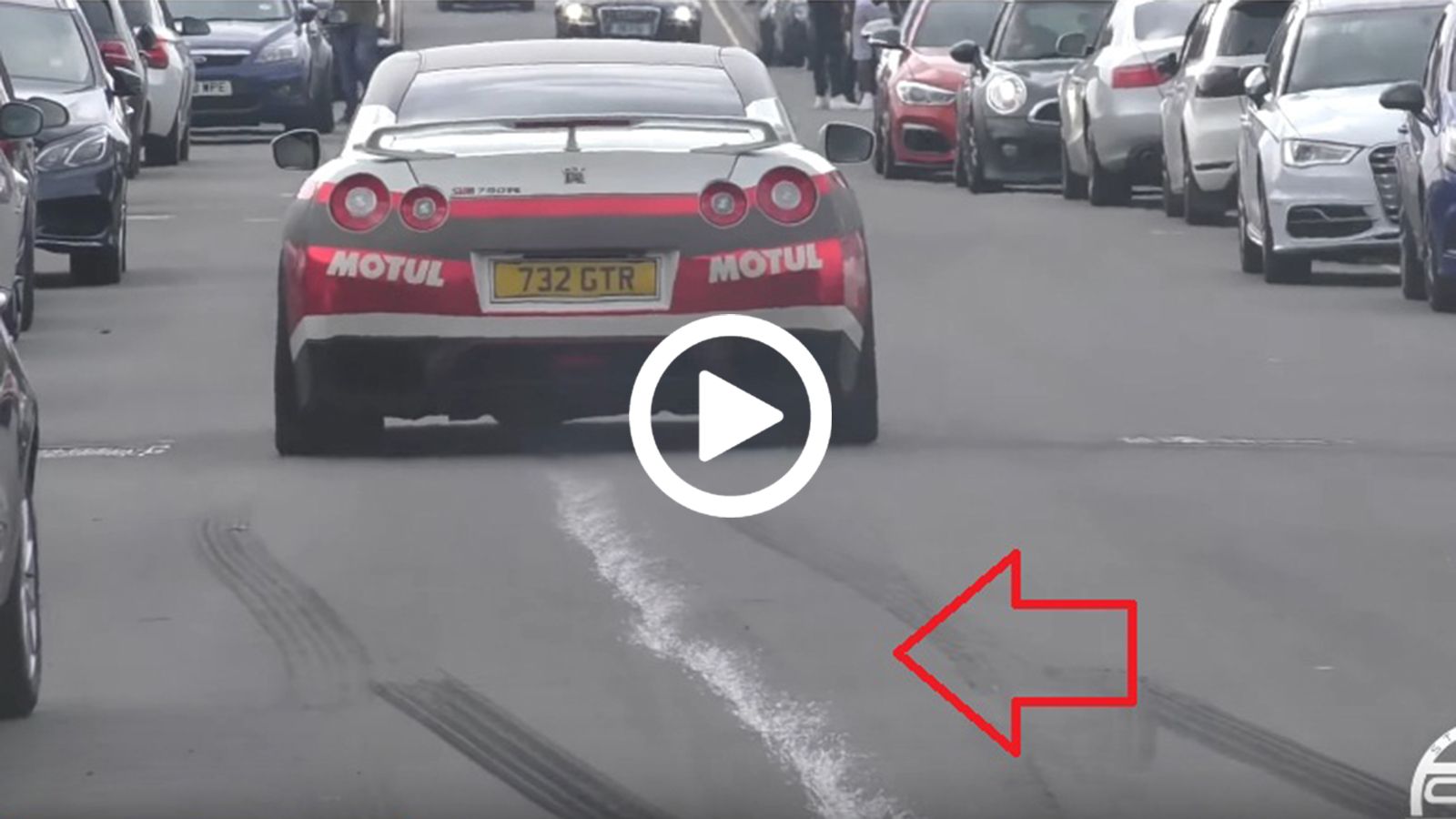 Bελτιωμένο GT-R ψάχνει άμεσα νέο κιβώτιο...