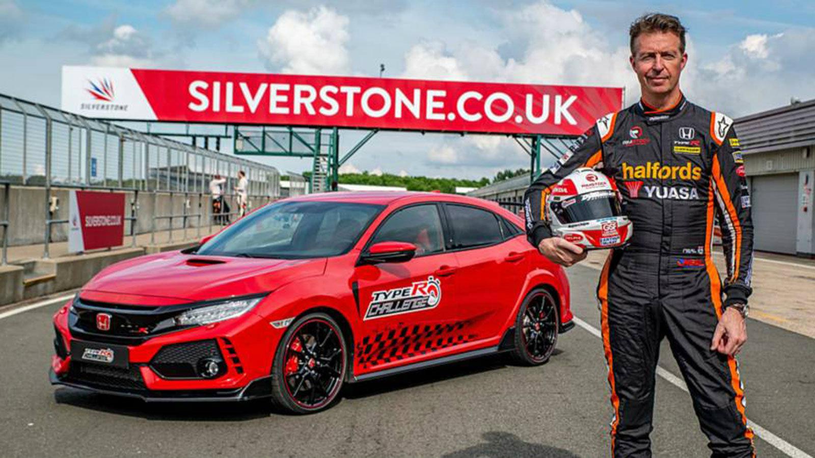 Το Honda Civic Type R συνεχίζει να καταρρίπτει τα ρεκόρ και το ίδιο έκανε και στην πίστα του Silverstone.