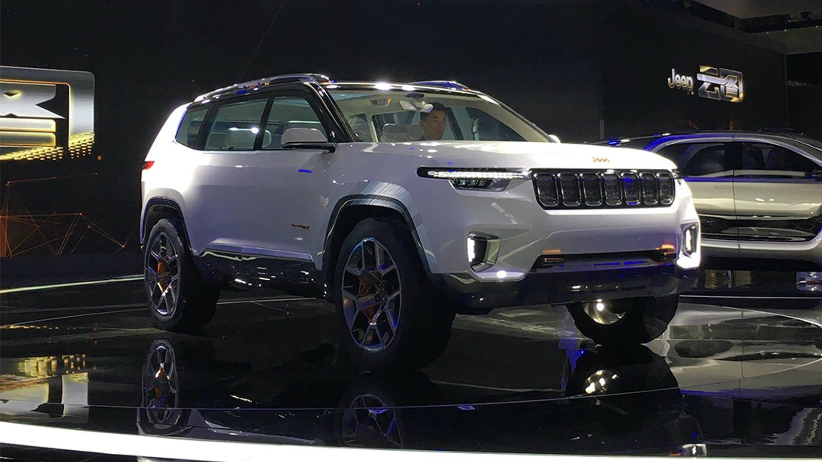 Το Jeep Yuntu Concept κάνει ντεμπούτο στην έκθεση της Σαγκάης. Διαθέτει τρεις σειρές καθισμάτων και είναι το μεγαλύτερο crossover της εταιρείας ως τώρ