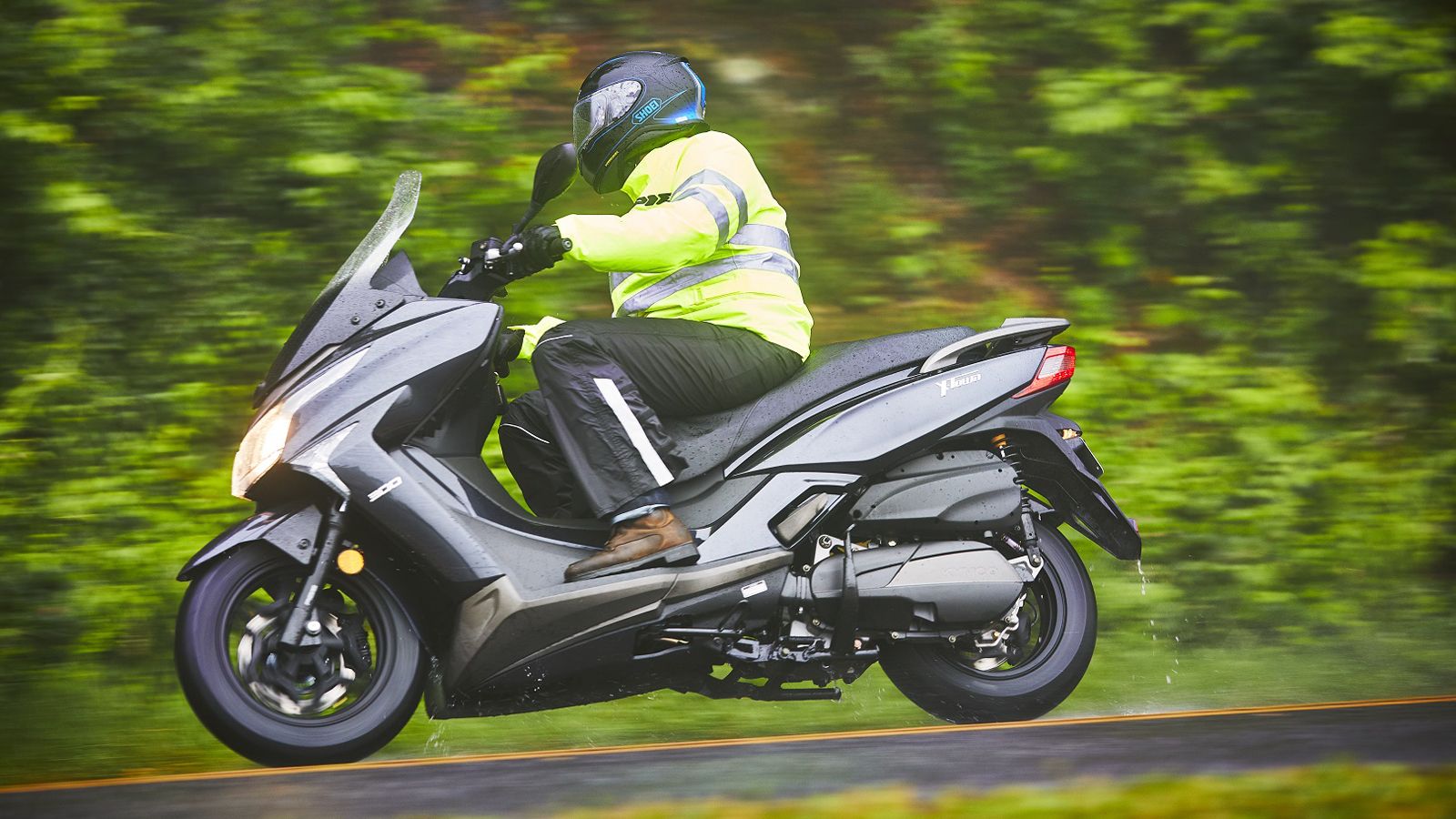 Οδήγηση Scooter το χειμώνα