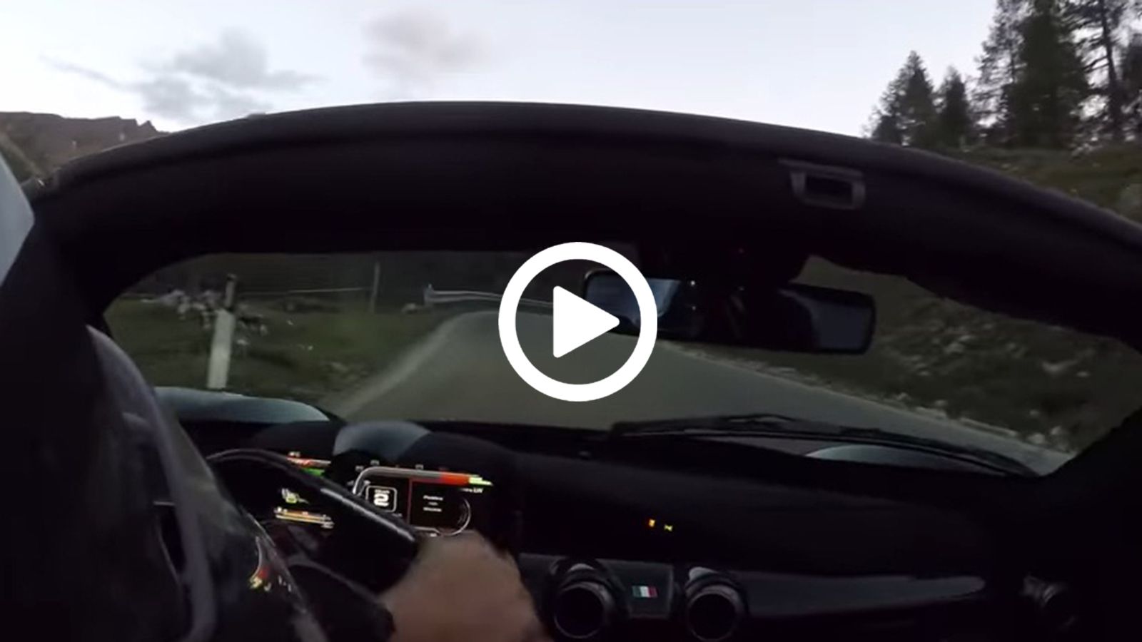 Mε LaFerrari σε ανάβαση