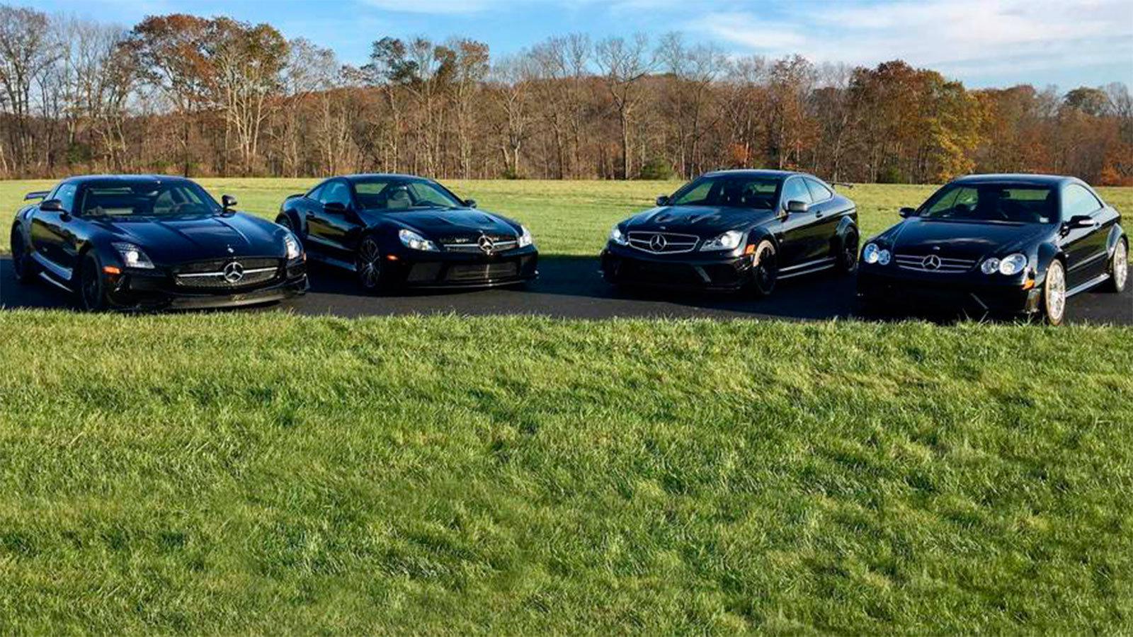 Στην εικόνα βλέπετε μοντέλα της Mercedes-Benz Black Series.