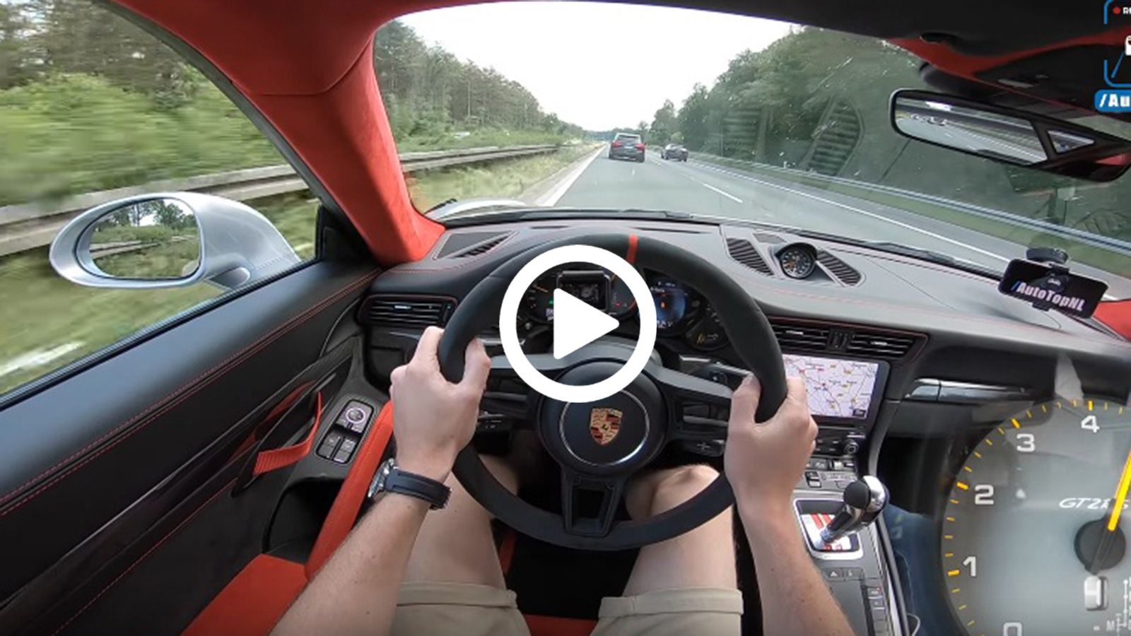 Pοrche 911 GT2 RS στα 342 χλμ./ώρα!