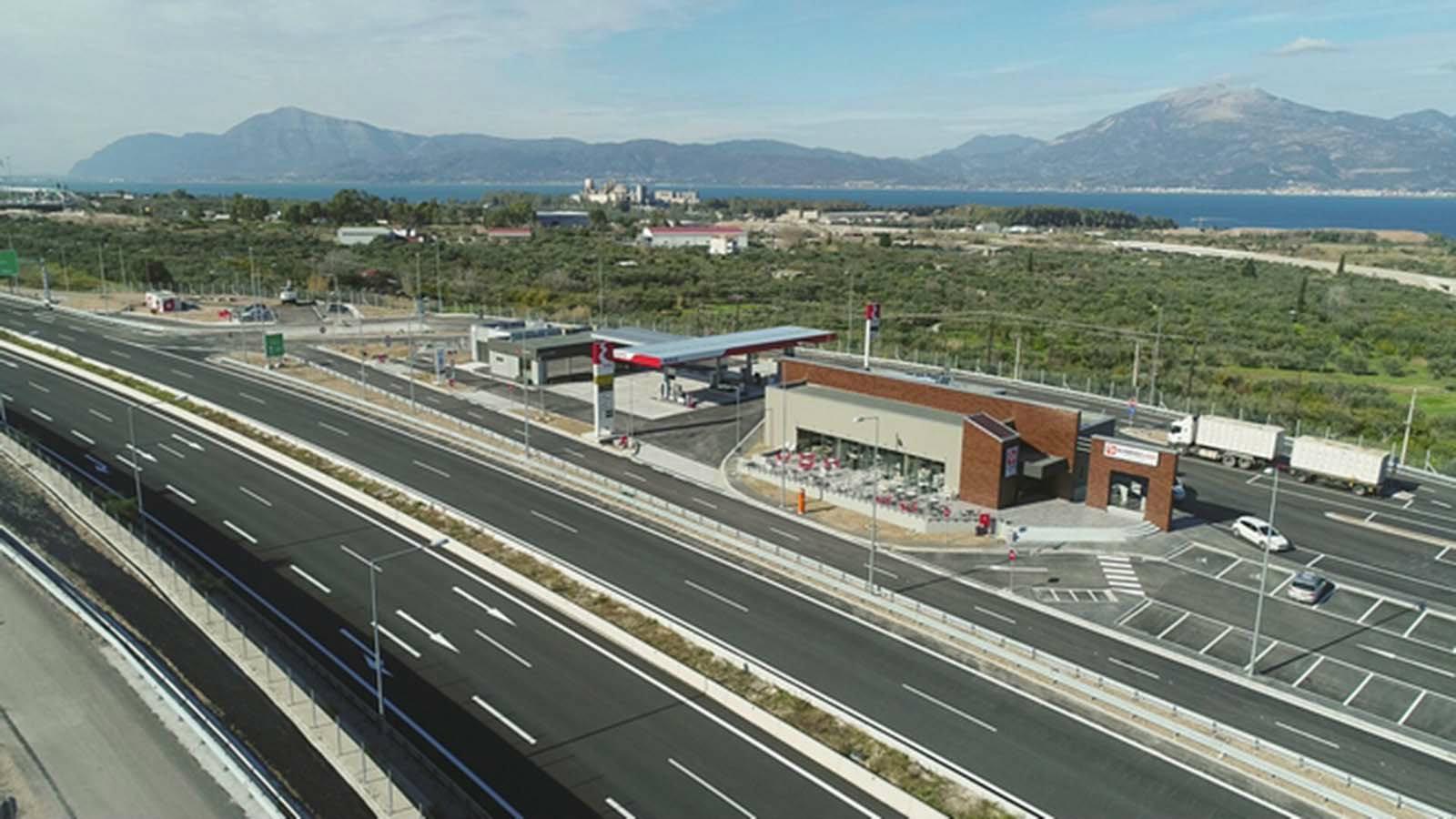 Στην Ολυμπία Οδό κατασκευάστηκαν ο πρώτοι «πράσινοι» Σταθμοί Εξυπηρέτησης Αυτοκινητιστών (ΣΕΑ) .