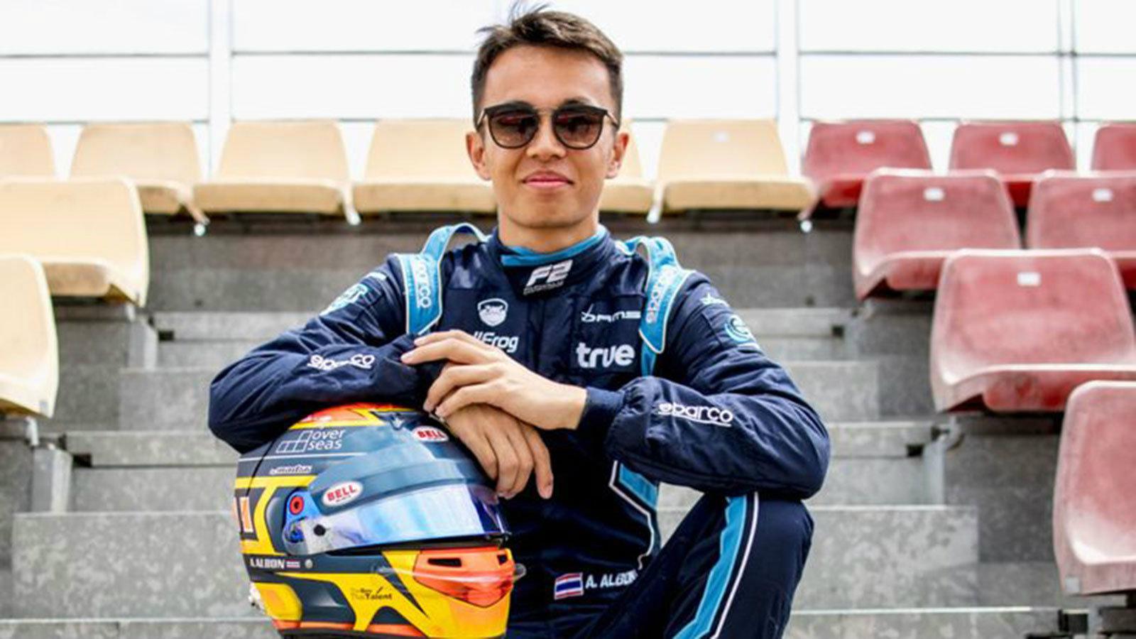 Στην Toro Rosso ο Alexander Albon.