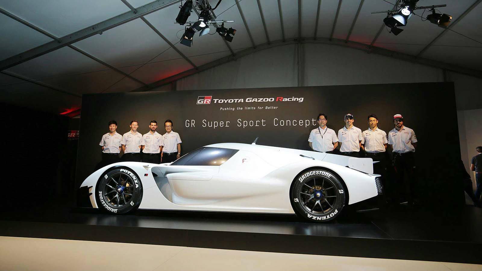 Το GR Super Sport Concept εξοπλίζεται με ένα V6 Biturbo μοτέρ 2,4 λίτρων.