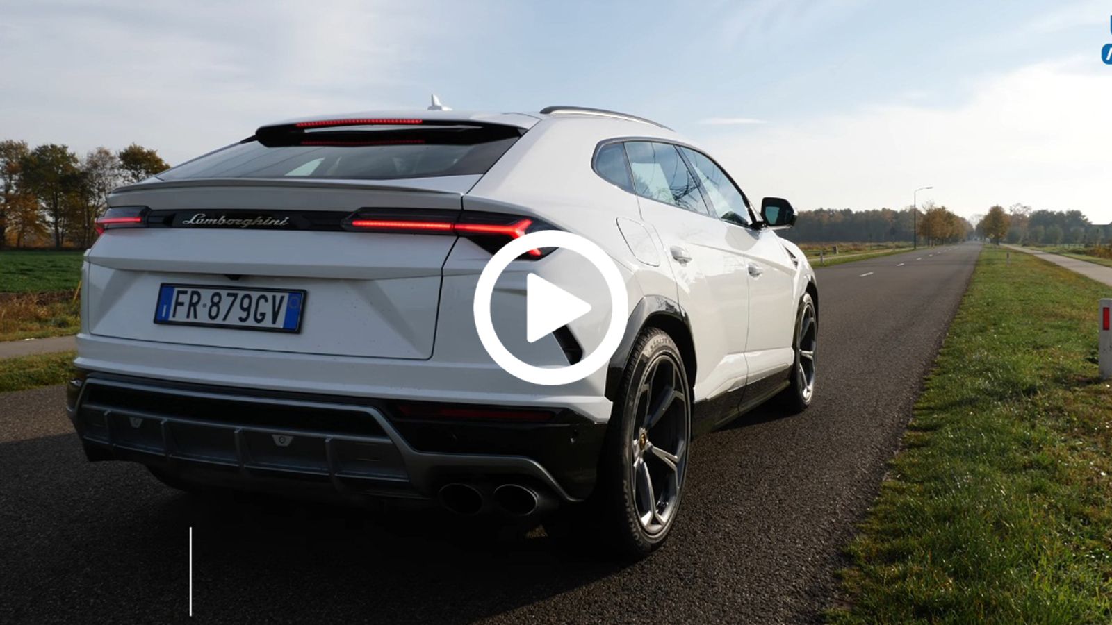 Lambo Urus στο 0-303 χλμ./ώρα