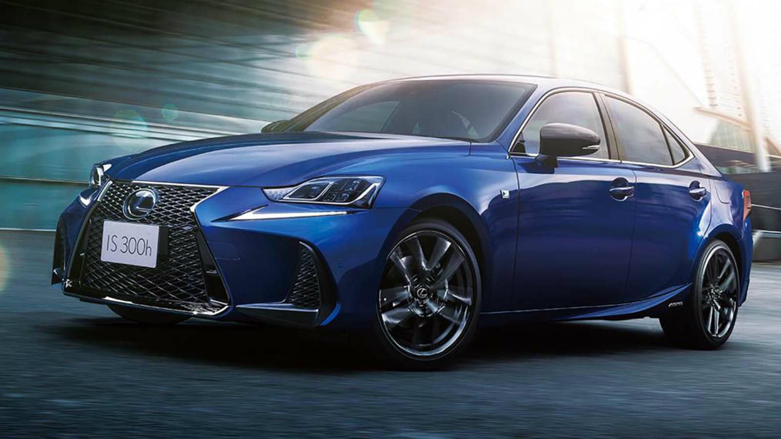 Το Lexus IS I Blue.