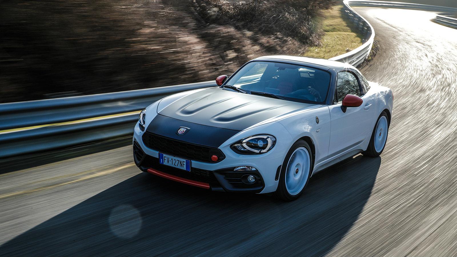 Tο νέο Abarth 124 Rally Tribute, αποτελεί ένα πραγματικά συλλεκτικό μοντέλο.