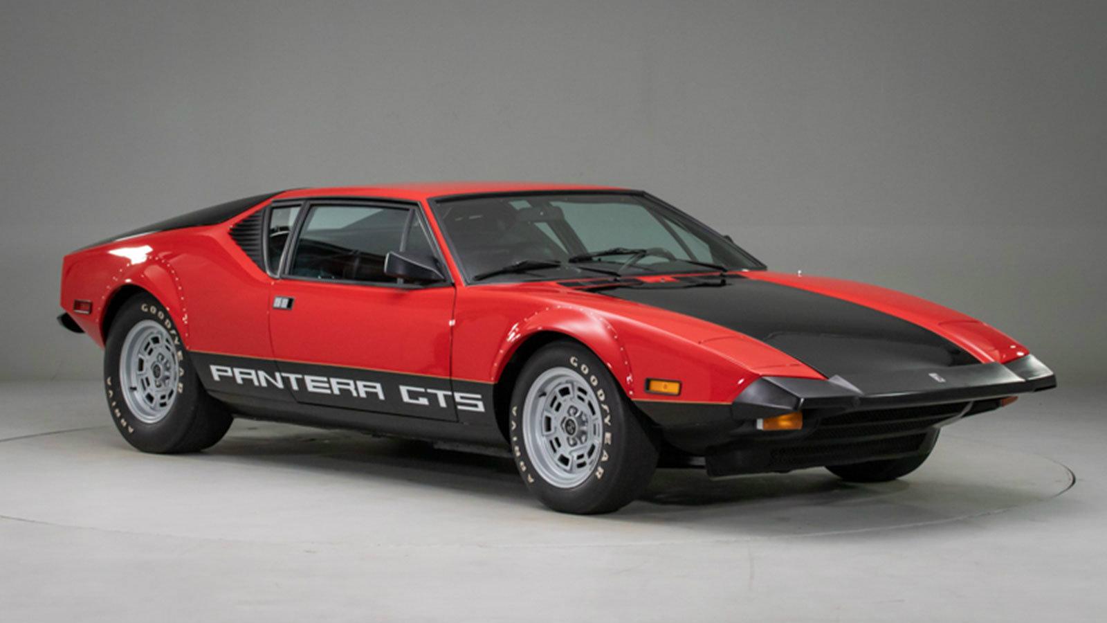 Βλέπετε το De Tomaso Pantera.