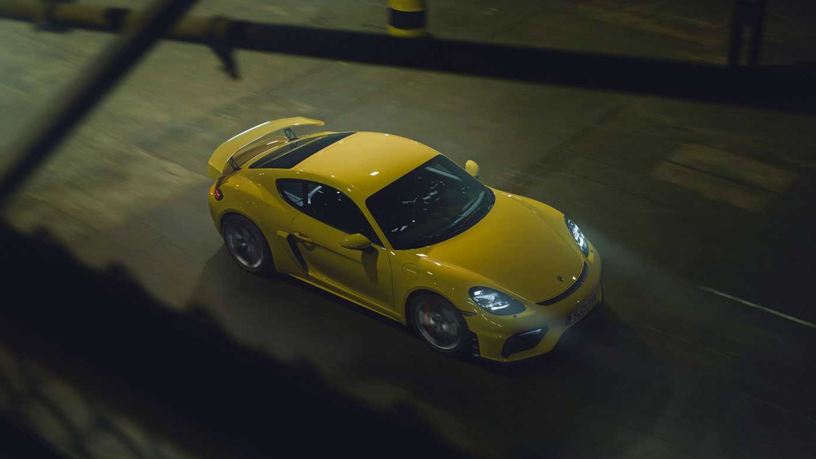 Η νέα Porsche 718 Cayman GT4.