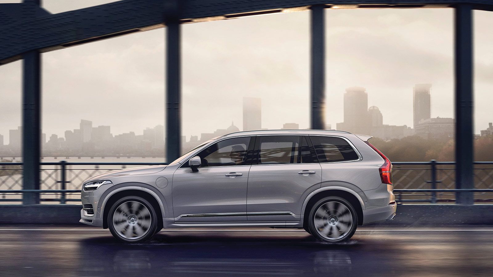 Το mild hybrid diesel μοτέρ του Volvo με τα 235 άλογα δεν μπορεί να ακολουθήσει αυτό της Χ5 σε επίπεδο επιδόσεων, παίρνει εκδίκηση σε επίπεδο κατανάλω