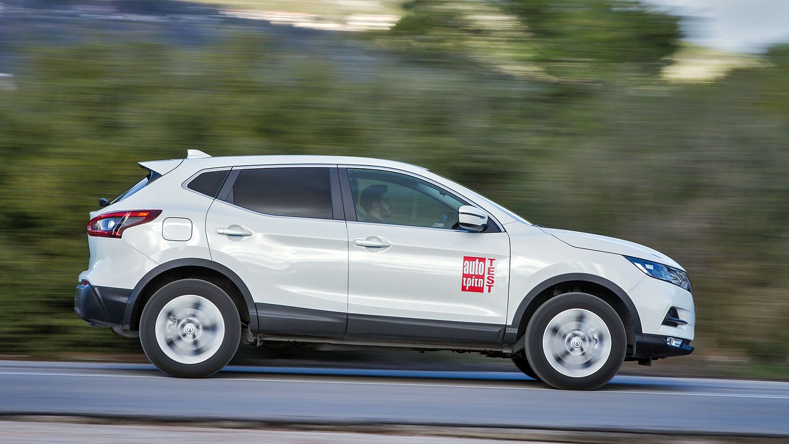Το Nissan Qashqai, το Νο.1 μοντέλο σε πωλήσεις στην κατηγορία του εδώ και αρκετά χρόνια, διαθέτει τα μεγαλύτερα διαστήματα χιλιομέτρων ανάμεσα στα ser