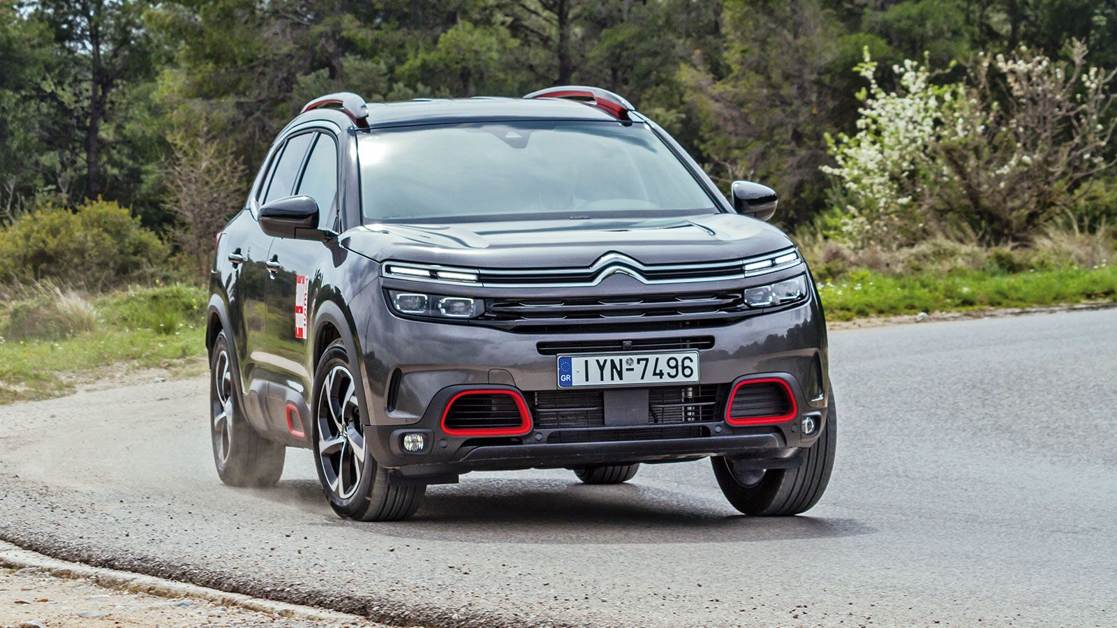 Το γαλλικό Citroen C5 Aircross προσφέρεται σε φιλικά για την Ελλάδα κυβικά με τον συμβατικό 1,5 BlueHDi πετρελαιοκινητήρα και 130 ίππους.