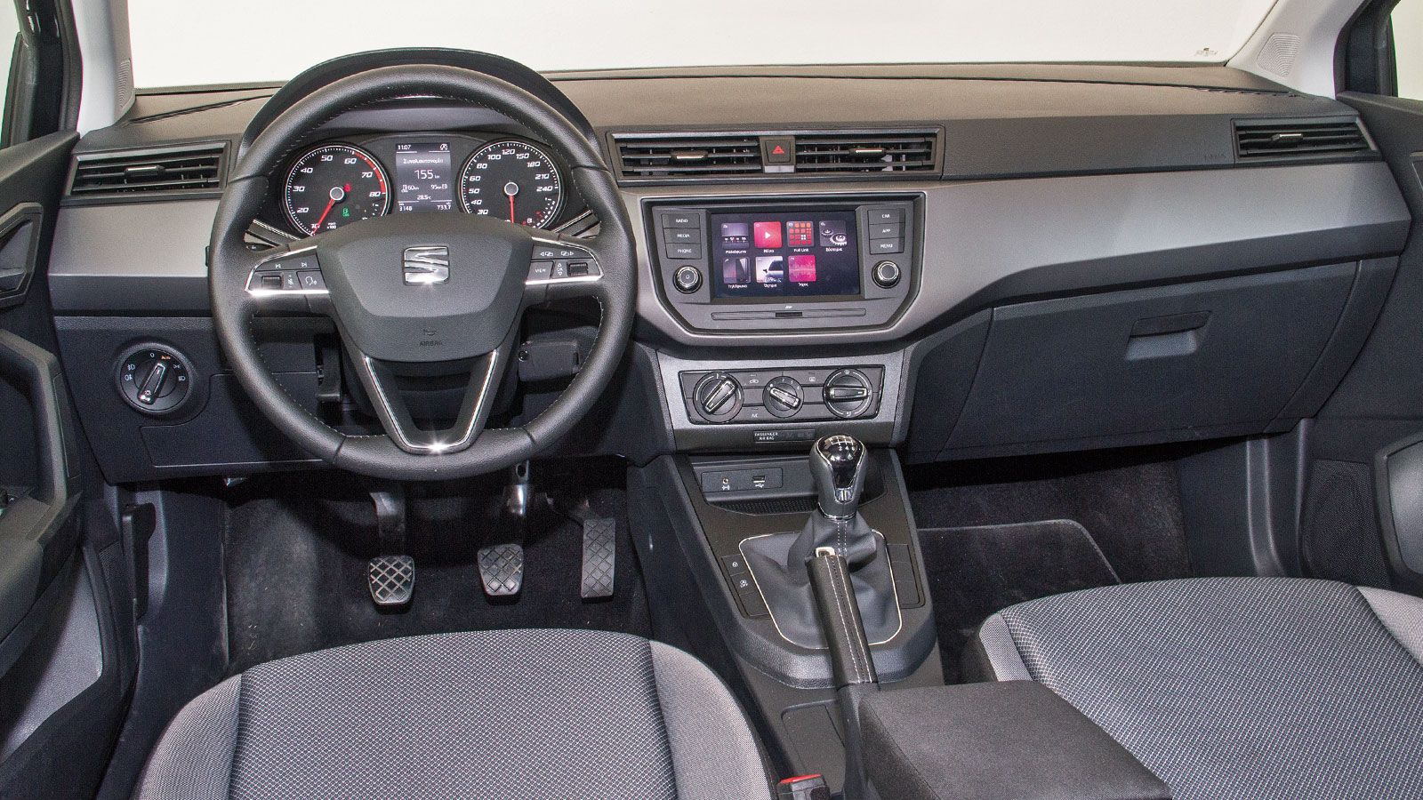 SEAT Ibiza TGI: Μικρό, αλλά με μια αυτονομία... ΝΑ!