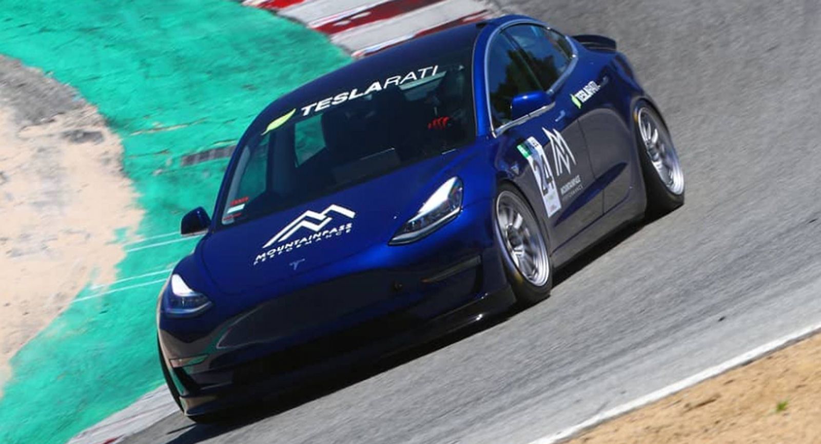 «Ύποπτο» Model 3 σε ρεκόρ στην Laguna Seca (+vid)