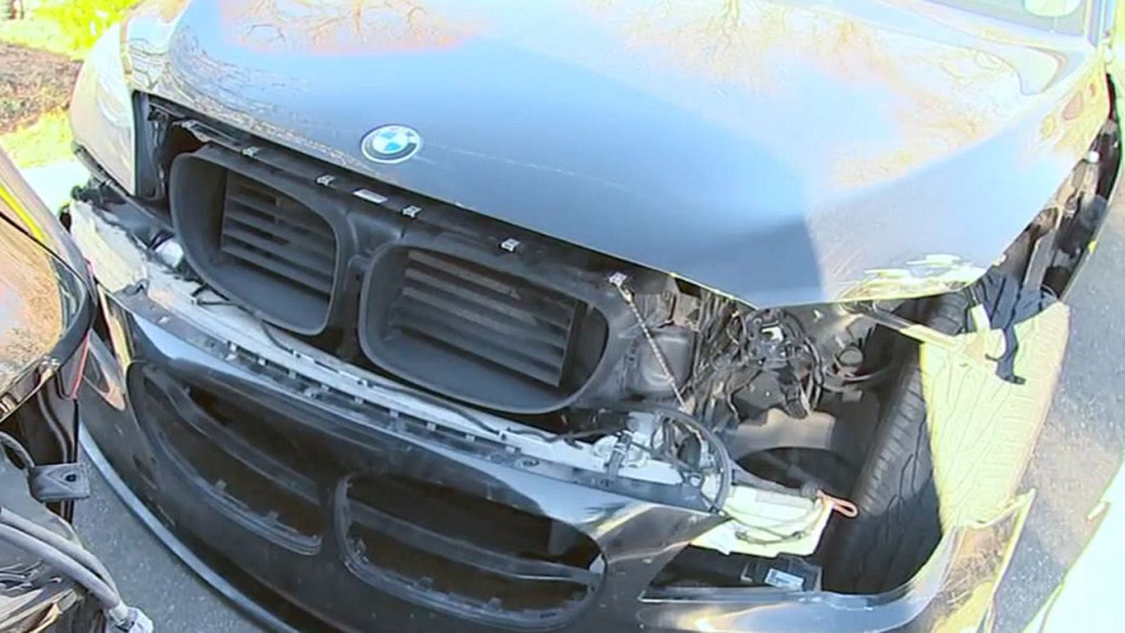 H ζημιά στην BMW.