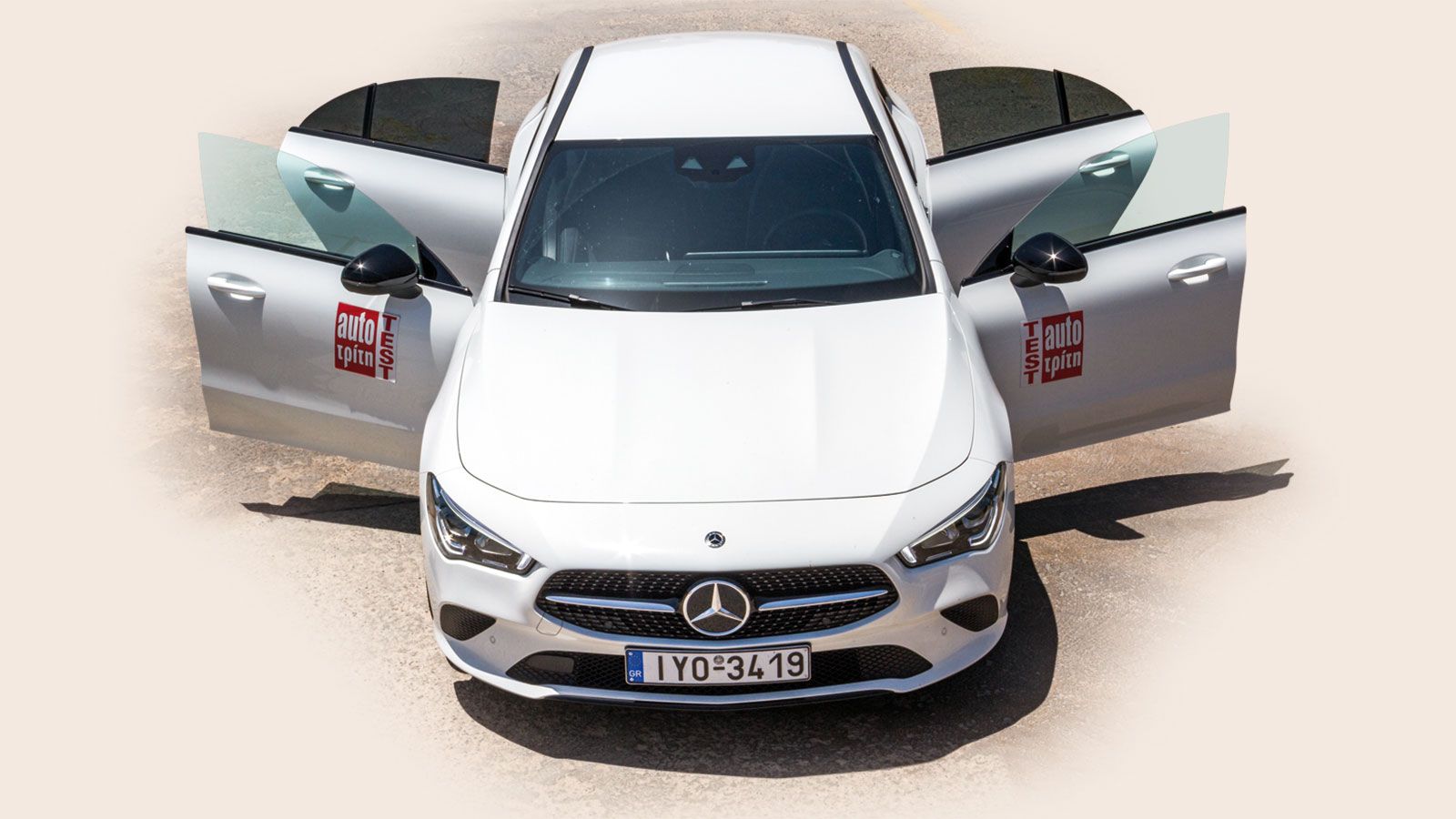 Σημαντική συμβουλή: Πριν μπείτε στο αυτοκίνητο ανοίξτε τις πόρτες ώστε να εκτονωθεί η καυτή αέρια μάζα που έχει συγκεντρωθεί στην καμπίνα. Σε 90 δλ. η