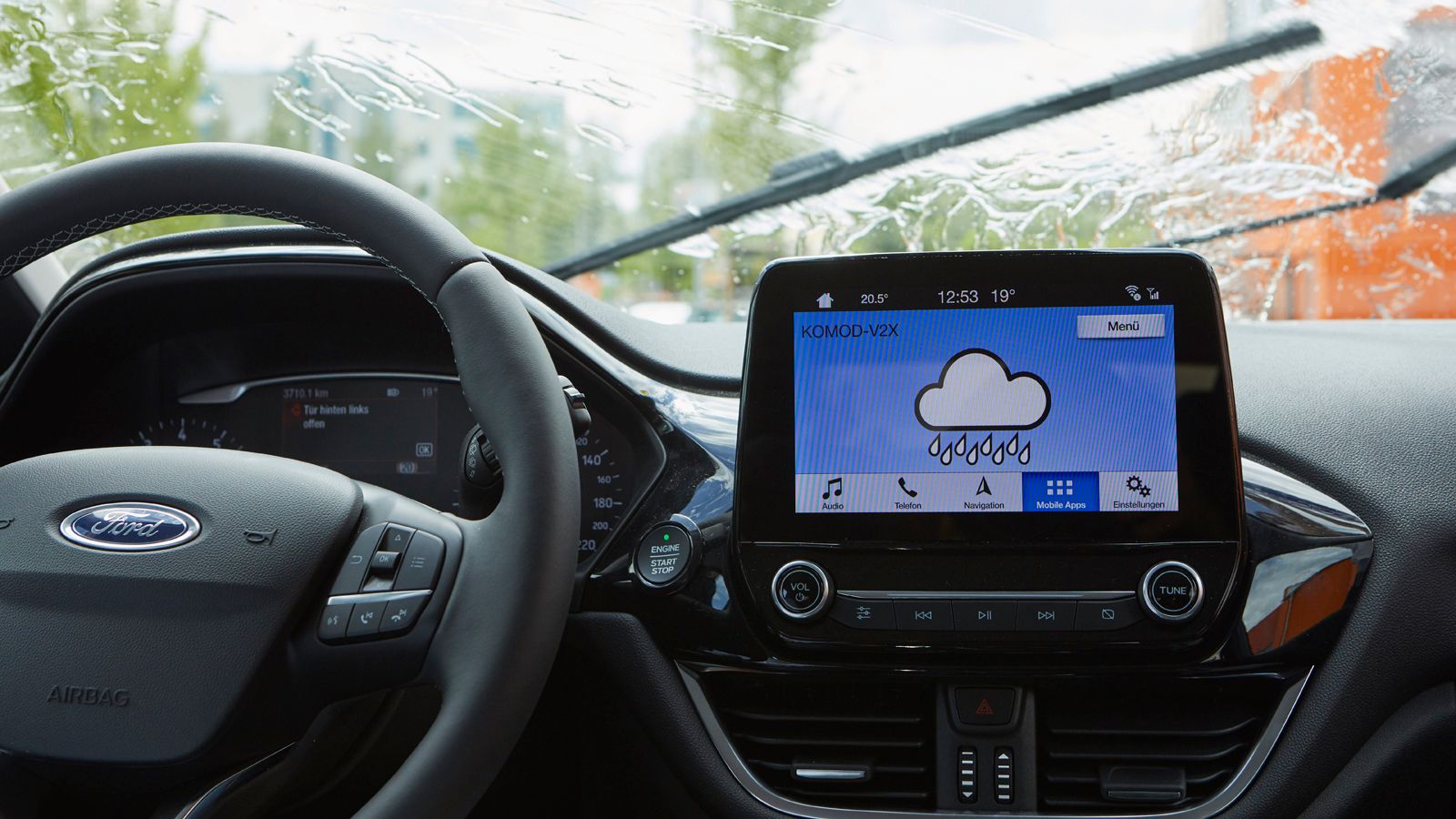 Ford & Vodafone σου βρίσκουν parkinkg στο άψε σβήσε