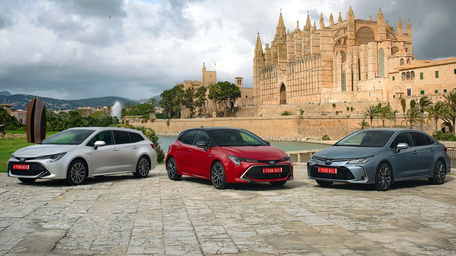Η νέα Corolla hatchback.