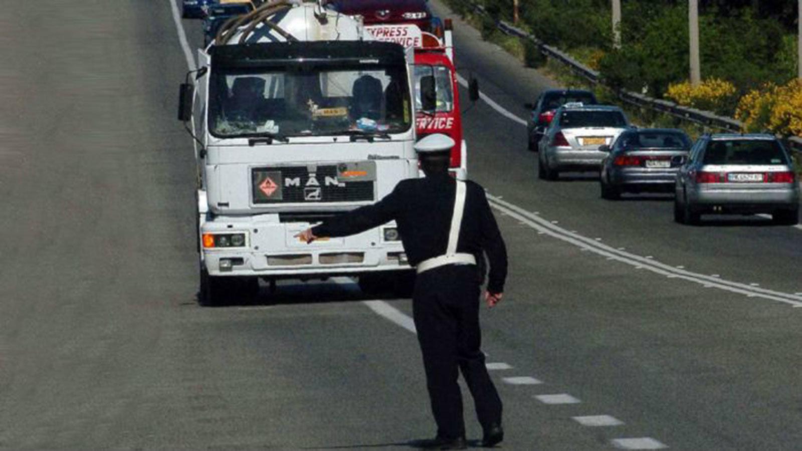 Περιορισμοί κυκλοφορίας φορτηγών για 25η Μαρτίου