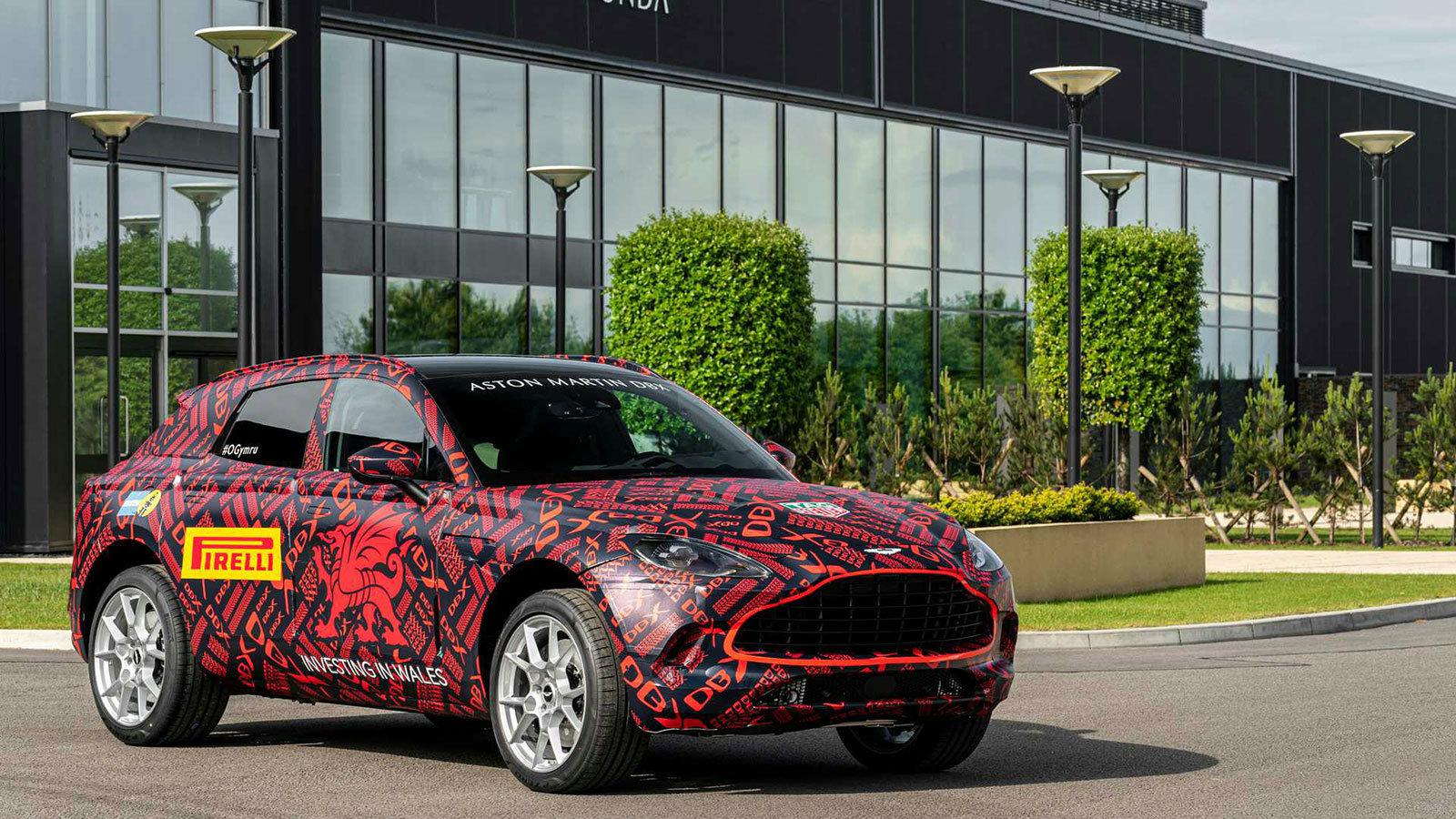 Το μοντέλο προπαραγωγής της Aston Martin DBX.