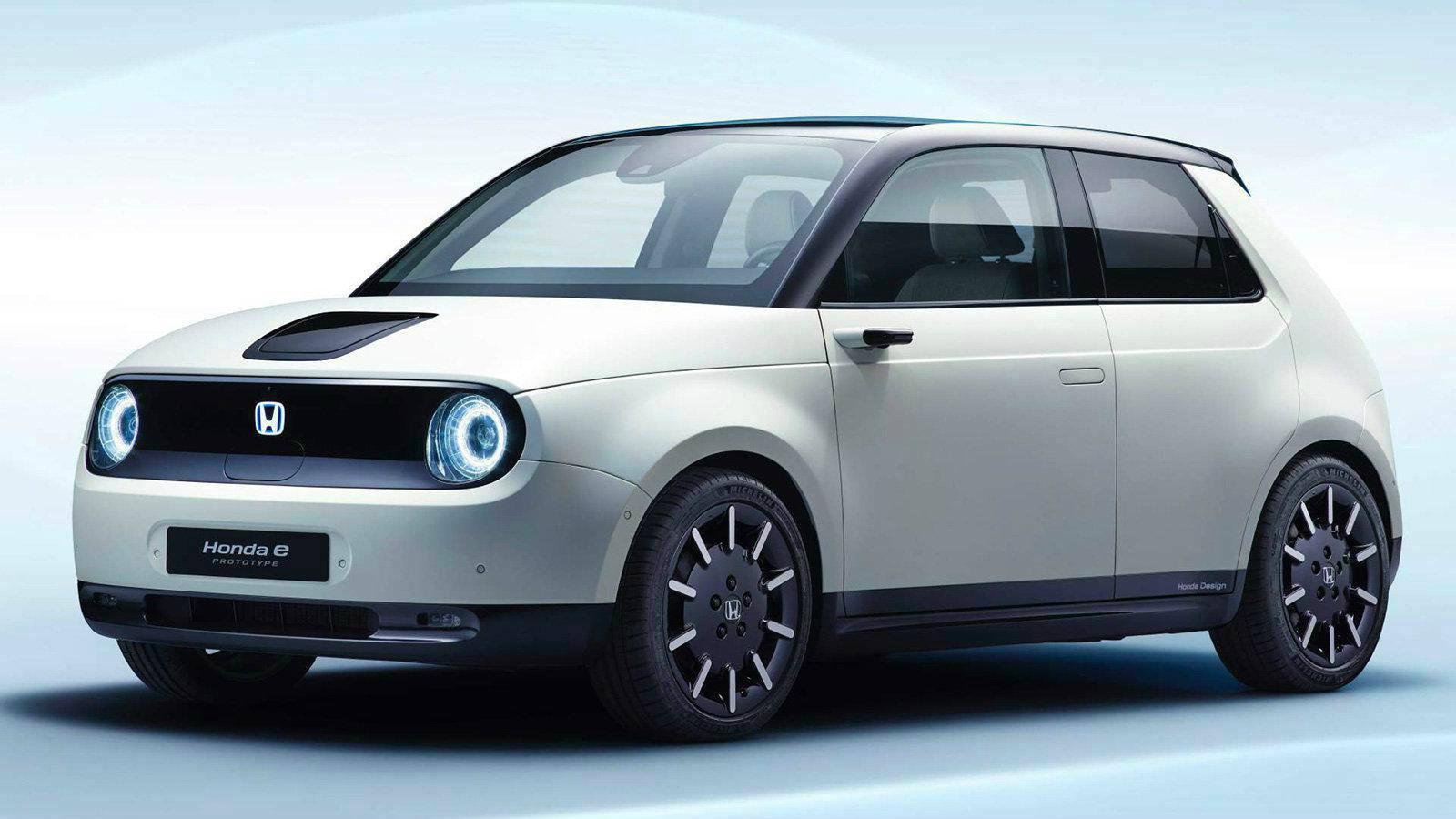 Την επίσημη αποκάλυψη του ηλεκτρικού Honda e Prototype πραγματοποίησε η ιαπωνική φίρμα.