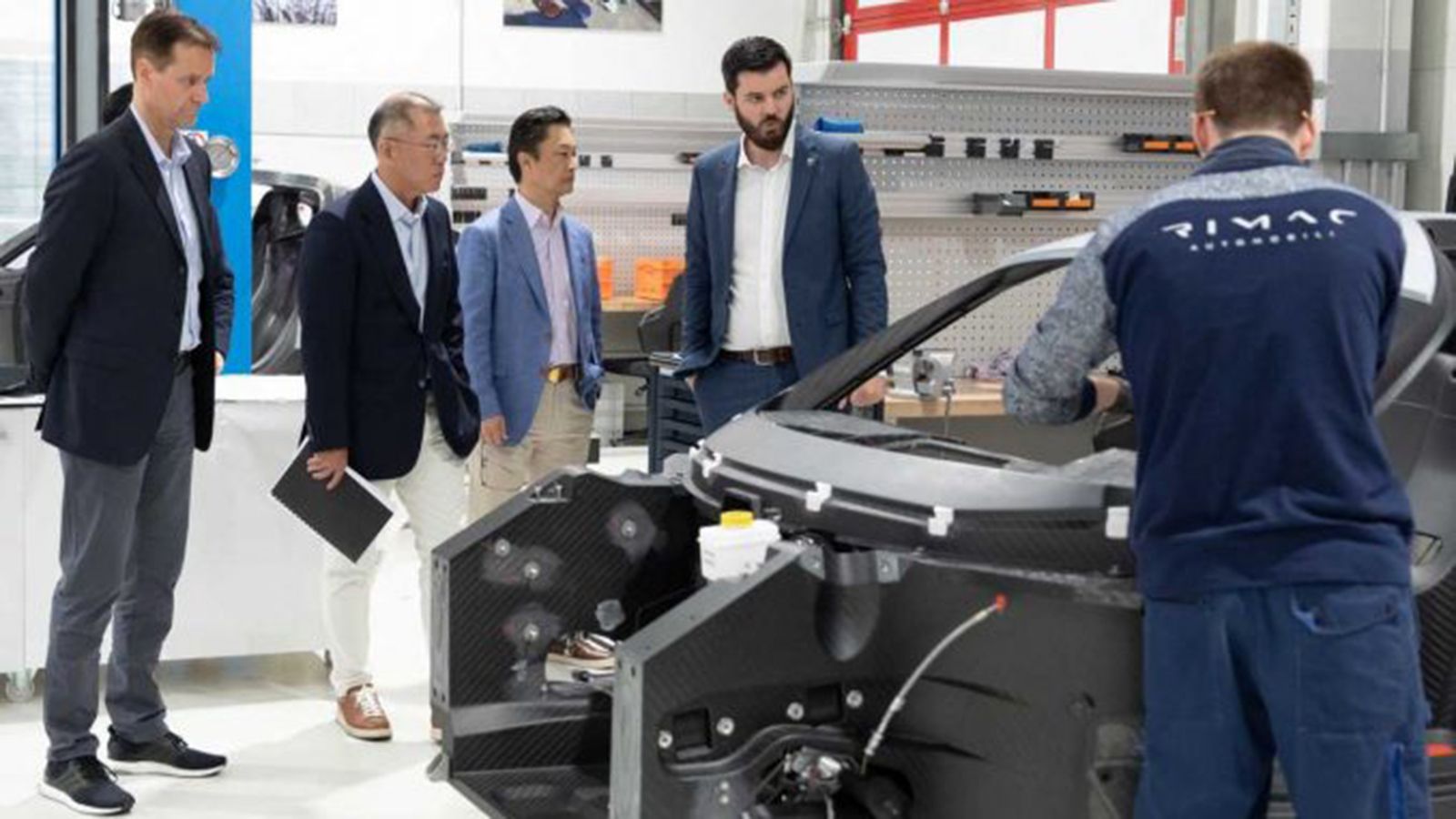 Kάτι ετοιμάζουν οι δύο εταιρείες για το 2020.