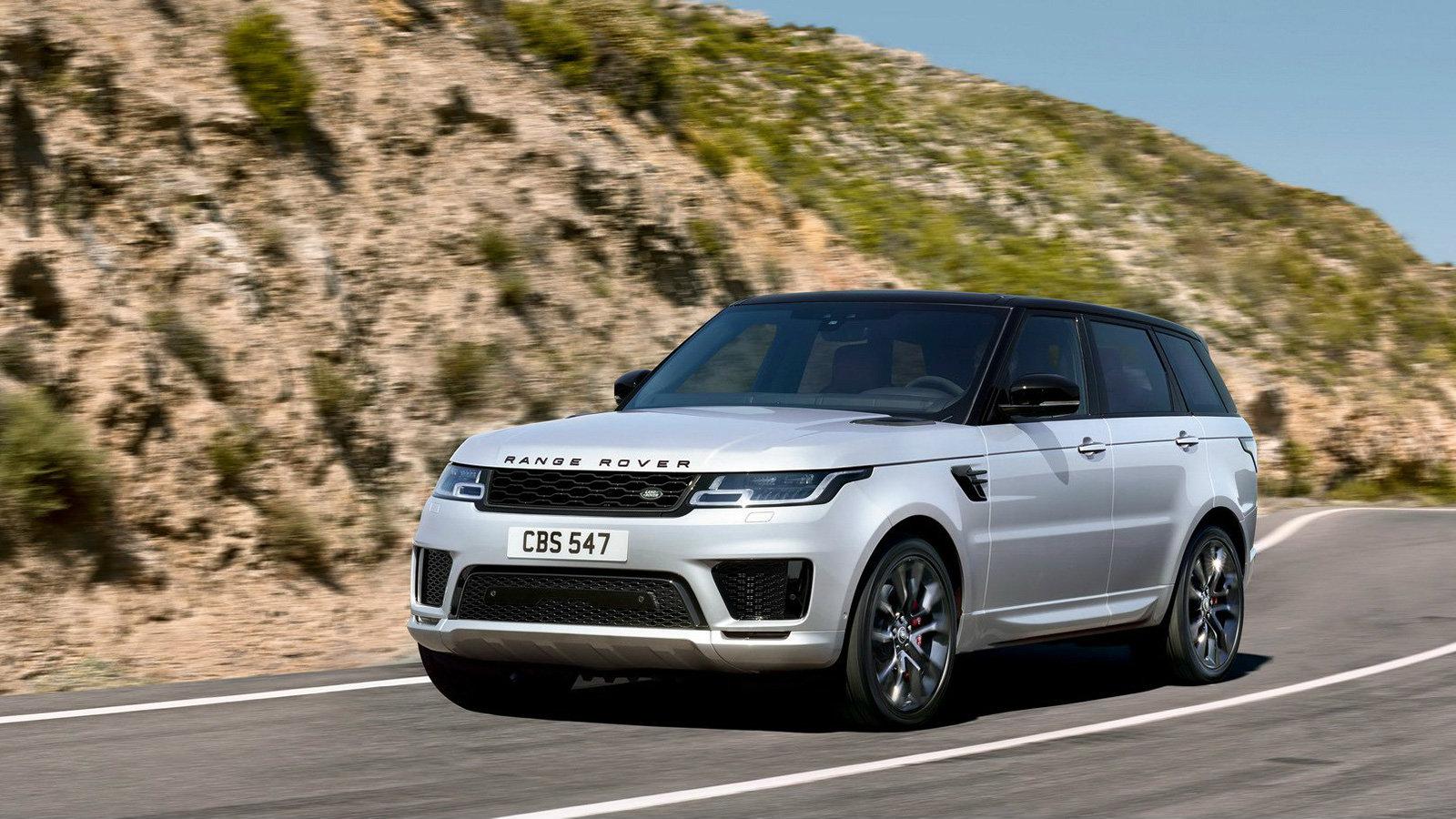 Το πρώτο μοντέλο παραγωγής της Jaguar Land Rover, το οποίο έλαβε ένα ήπια υβριδικό σύστημα κίνησης έγινε το Range Rover Sport, με την έκδοση HST να πρ