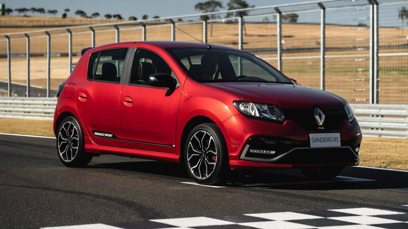 Στο μηχανοστάσιο τα πράγματα έχουν μείνει ίδια.