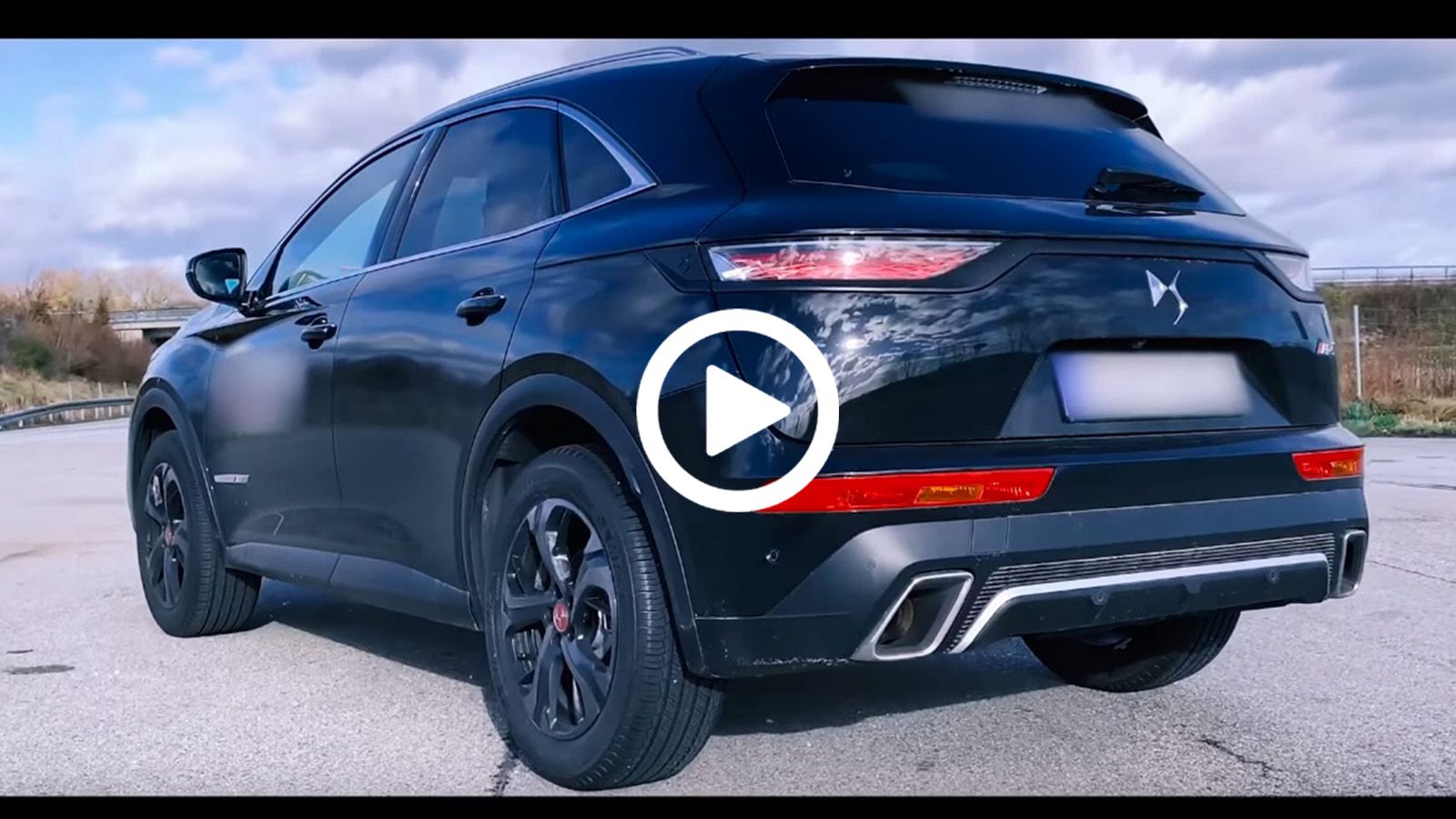 DS 7 Crossback στα 240 χλμ./ώρα