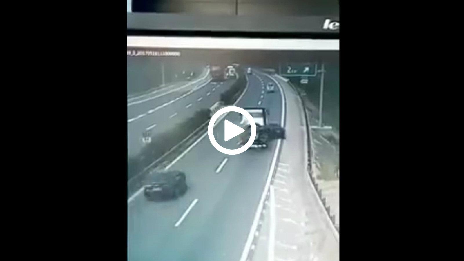 Ατύχημα από το ένα ρεύμα στο άλλο