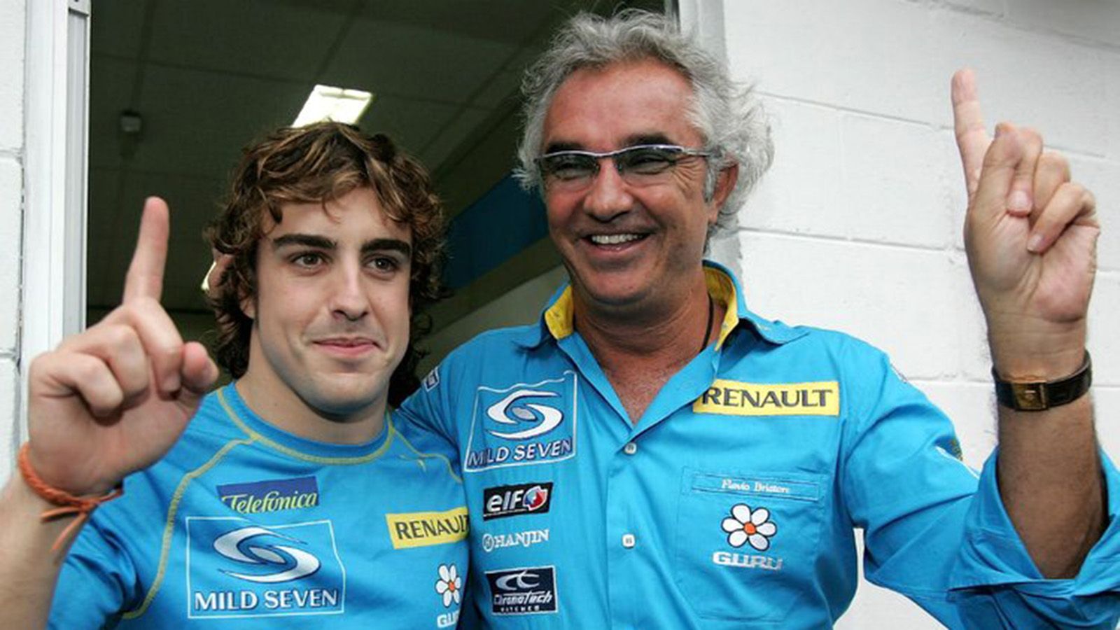 Ο Fernando Alonso με τoν Flavio Briatore.