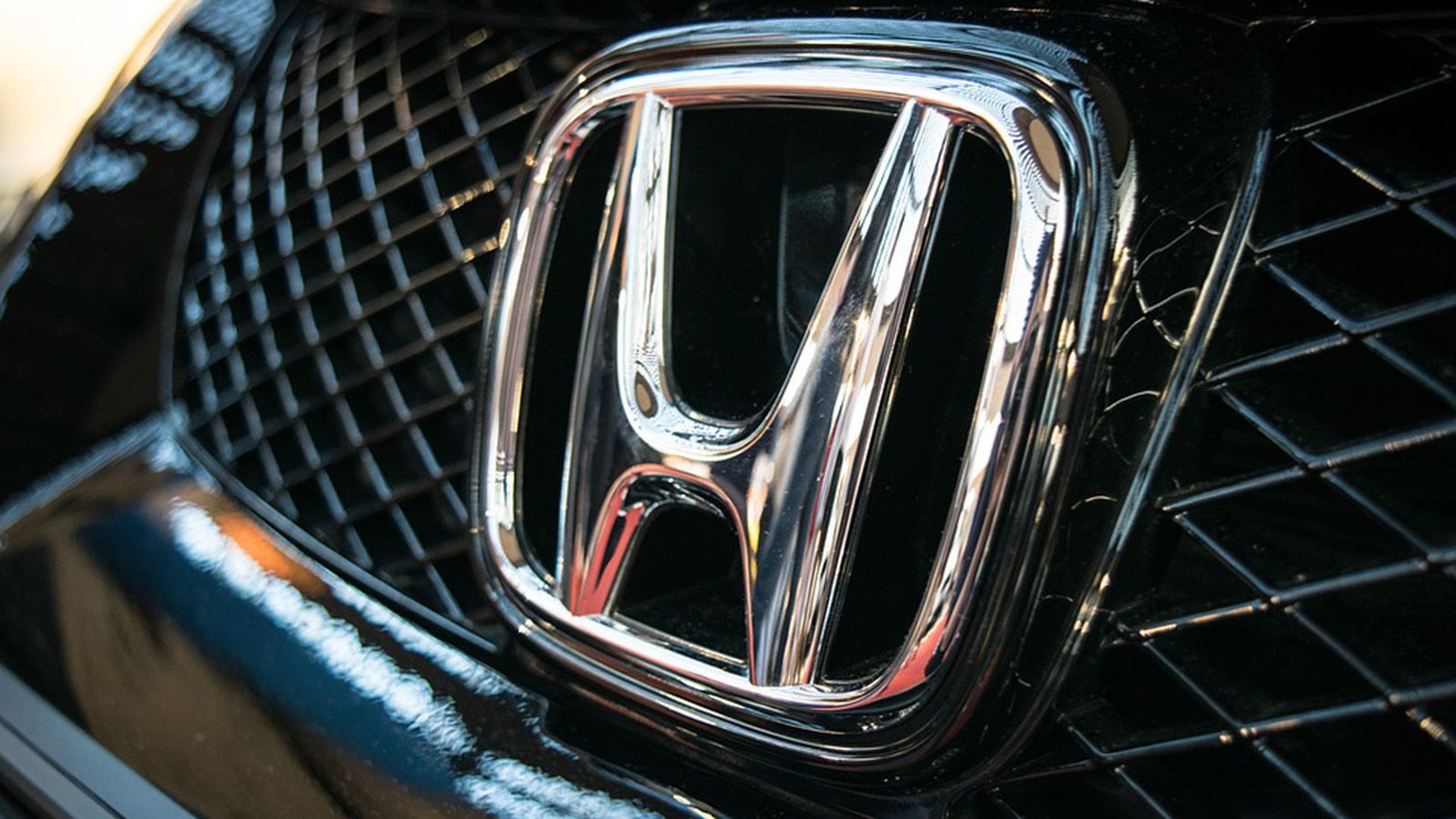 «Κόβει» μοντέλα η Honda
