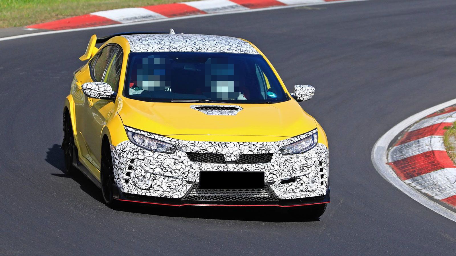 «Μυστήριο» Honda Civic Type R στο Ring