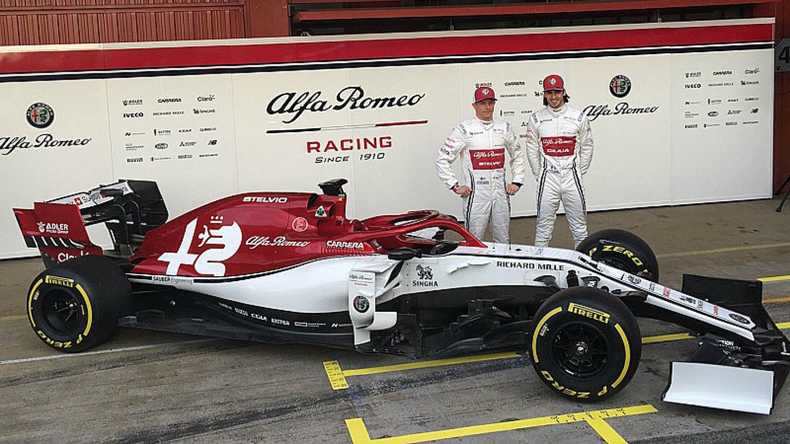 Οι pre-season δοκιμές για τις ομάδες της Formula 1 ξεκίνησαν και έτσι όσα μονοθέσια δεν έχουμε δει μέχρι σήμερα κάνουν την εμφάνισή τους, όπως αυτό τη