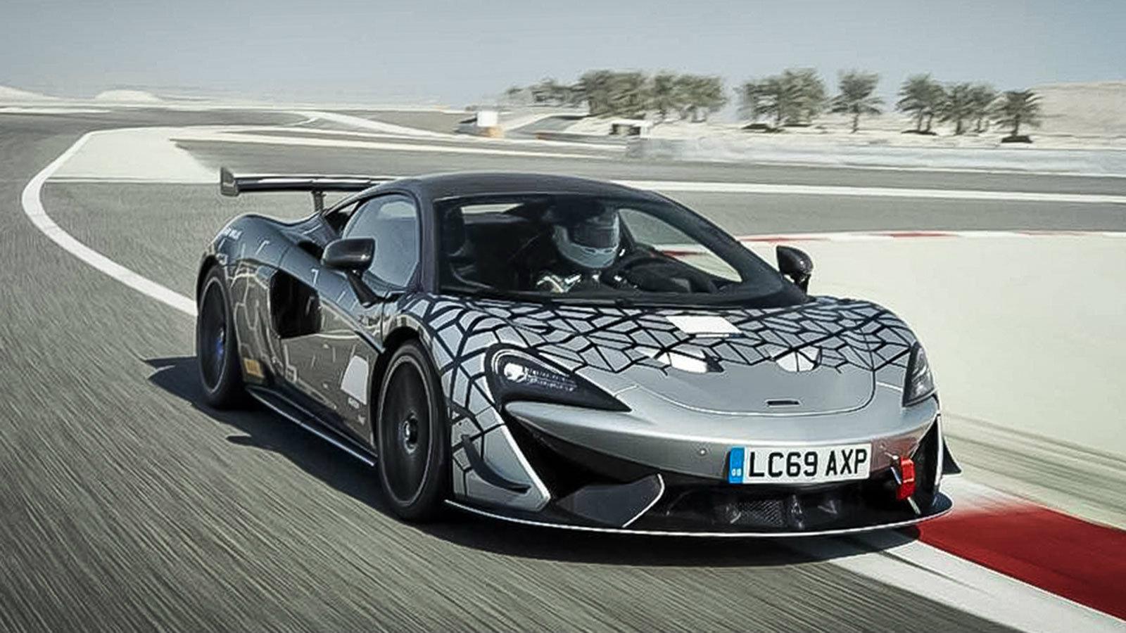 Τη νέα McLaren 620R αποκάλυψε η βρετανική μάρκα.