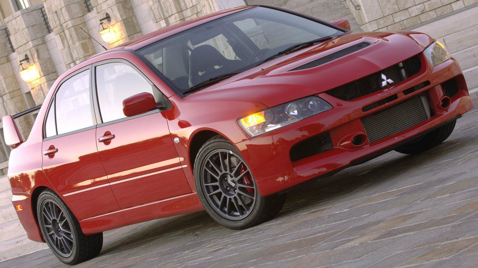 Lancer Evolution VIII στην ειδική του έκδοση MR: Φρένα της Brembo, ζάντες της BBS και αμορτισέρ της Bilstein. Η πρώτη γενιά που απευθυνόταν και στην α