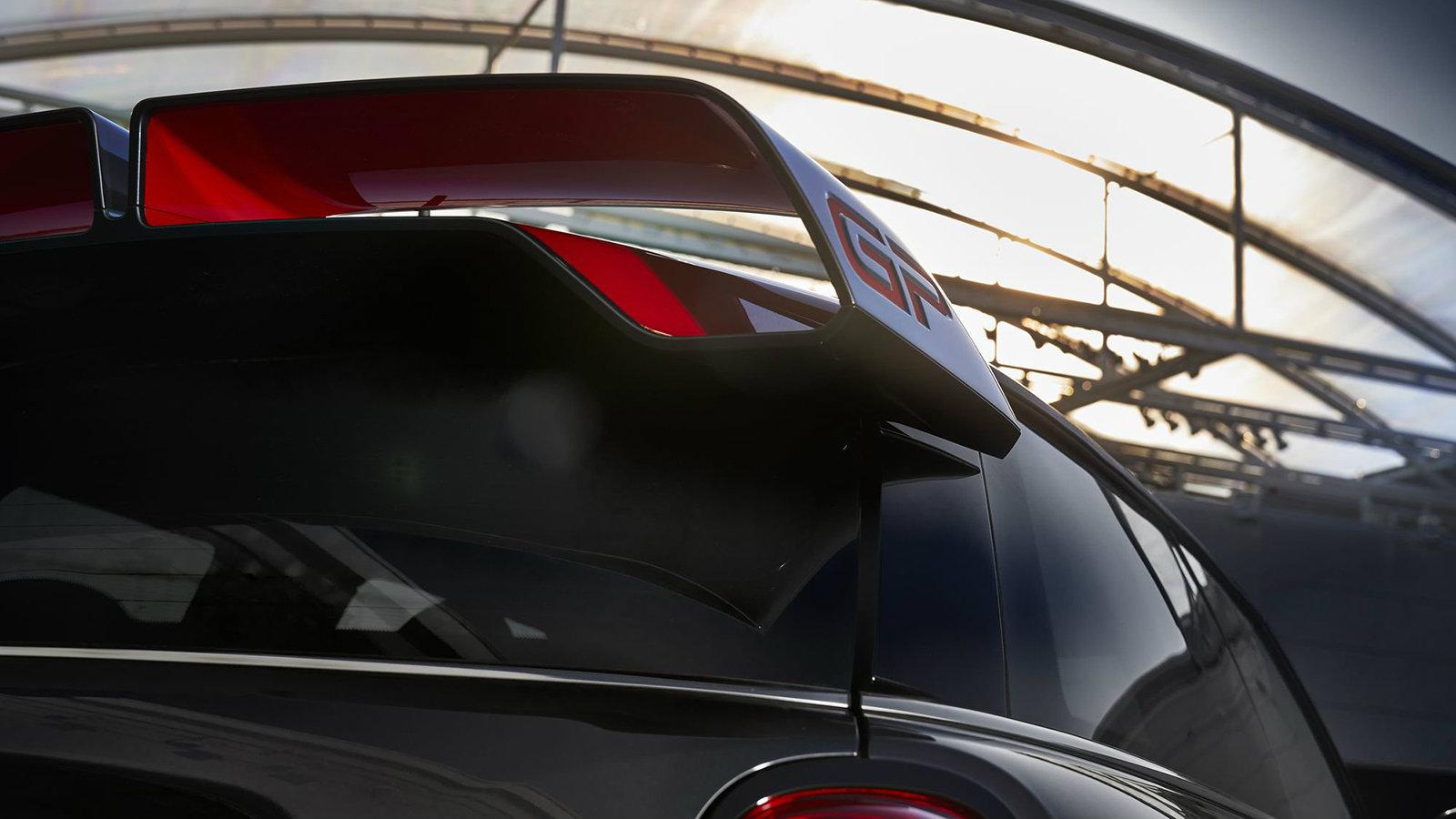 Έρχεται νέο «καυτό» MINI με 300+ άλογα