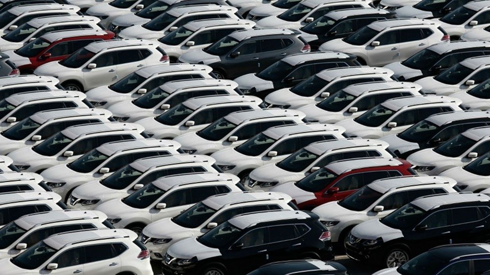 Προς κανονικότητα η αγορά στην Ελλάδα