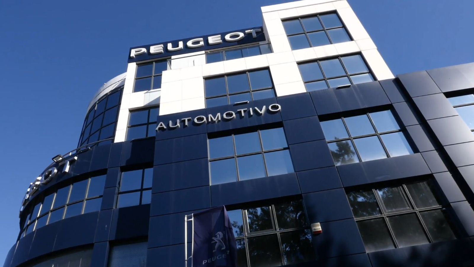 Oι εγκαταστάσεις της Automotivo.