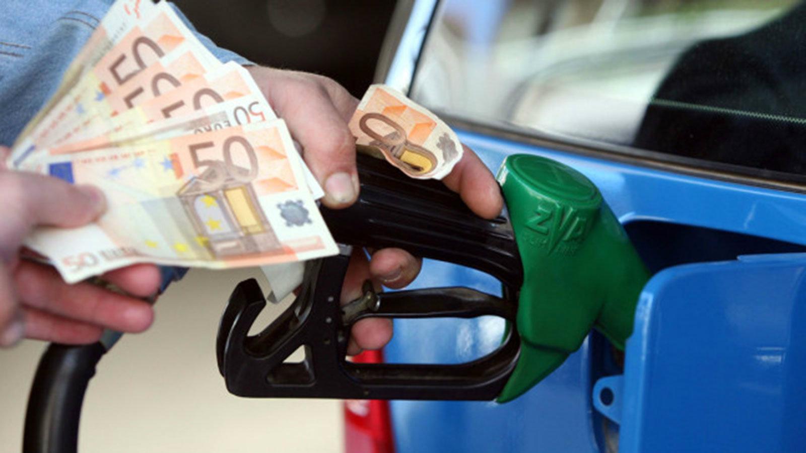 Ακριβότερα σε σχέση με το 2018 θα πληρώσουν τα καύσιμα για τις μετακινήσεις τους οι Έλληνες πολίτες.