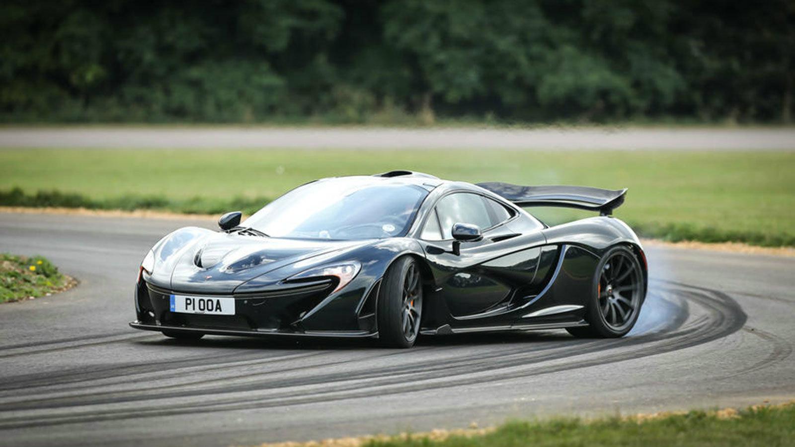 Στην εικόνα βλέπετε την McLaren P1.