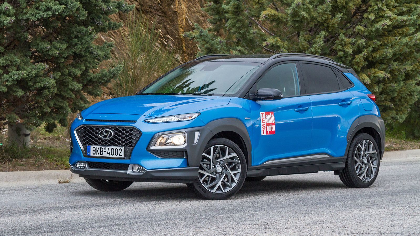 Ford Puma mild hybrid Vs Hyundai Kona hybrid