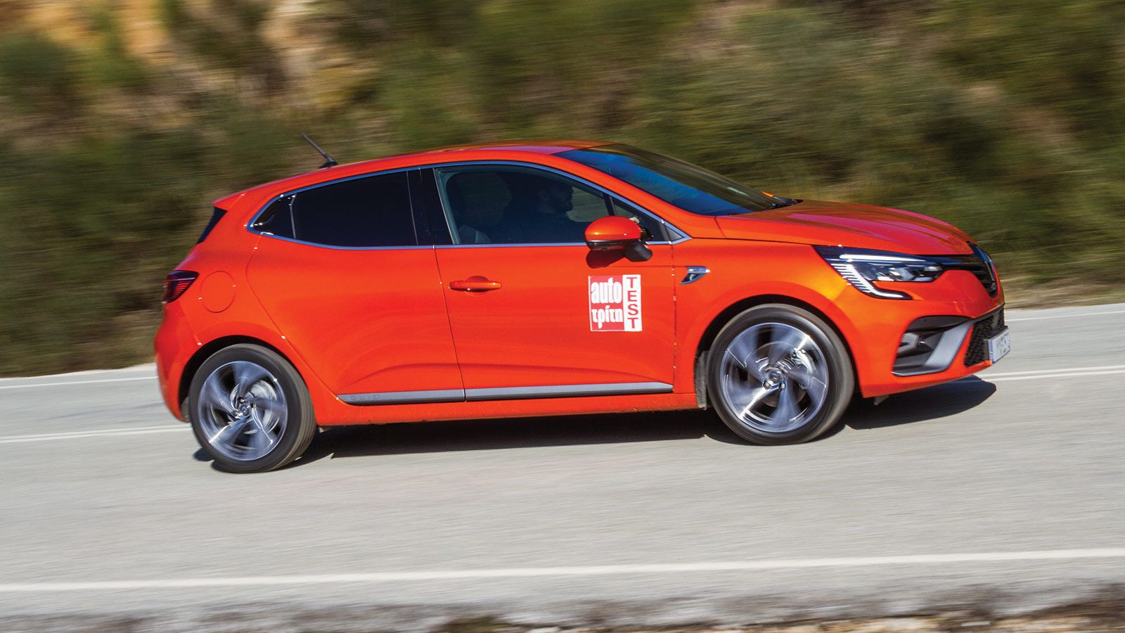 Το Renault Clio της δοκιμής χρησιμοποιεί ένα από τα καλύτερα μοτέρ της αγοράς.