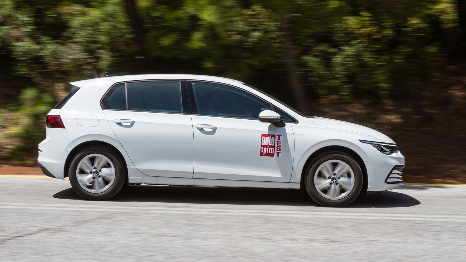 Hyundai i30 Vs Volkswagen Golf