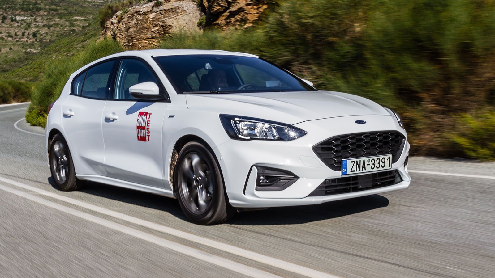 Στα ίδια λεφτά: Ford Focus ή Puma;