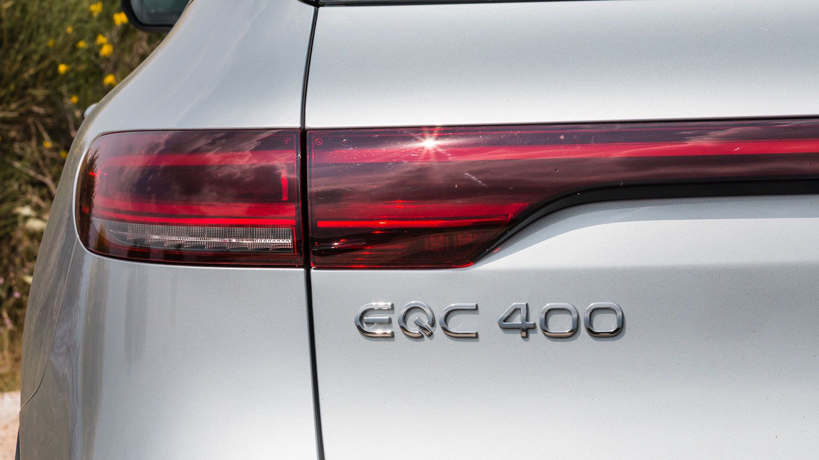 Mercedes EQC Vs Audi e-tron