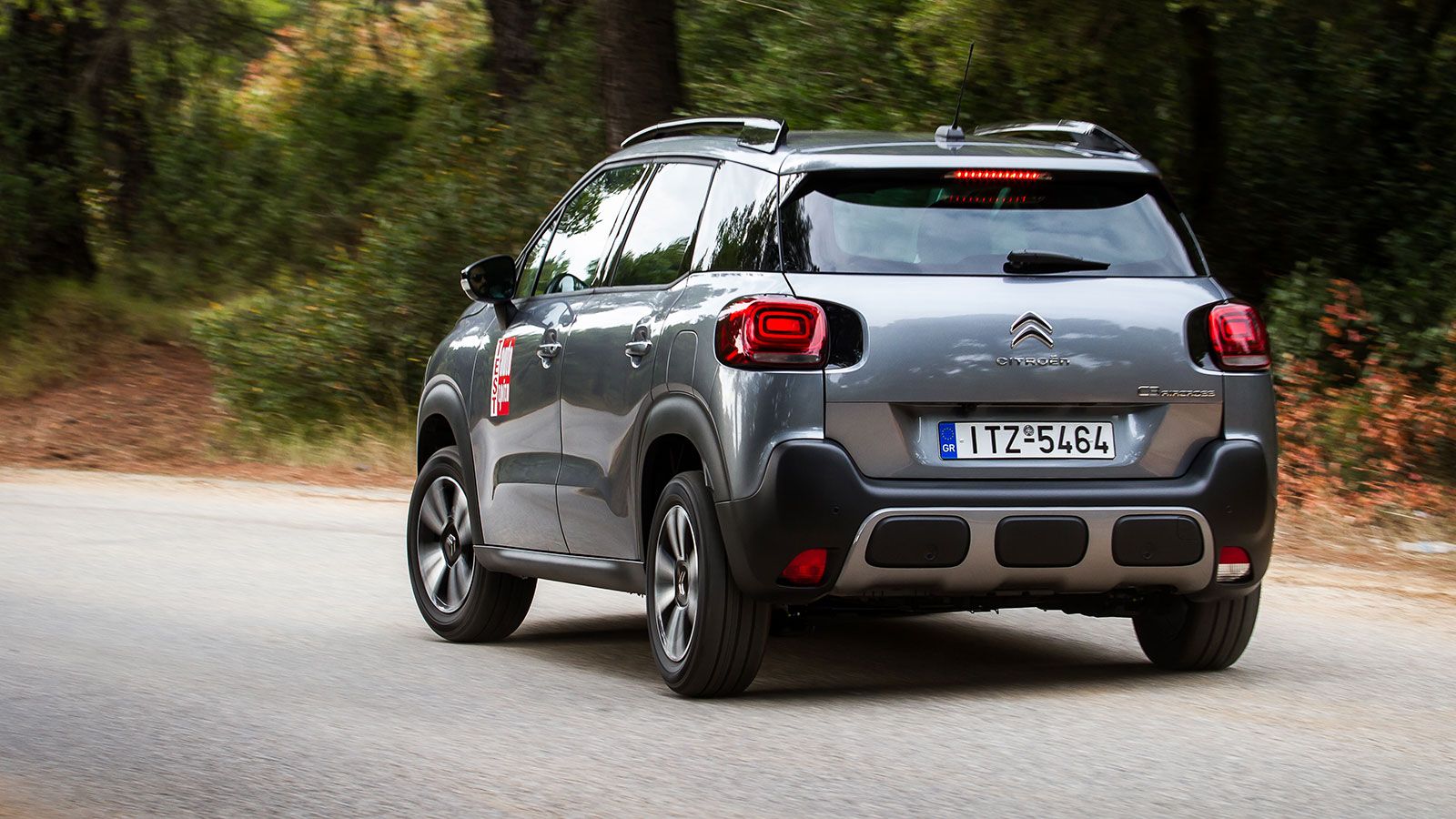 Το C3 Aircross πετυχαίνει εύκολα την παροχή πολύ υψηλού επιπέδου άνεσης. ¶λλωστε βγήκε και νικητής στο τεστ άνεσης του AutoΤρίτη.
